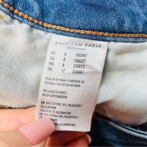 AMERICAN Eagle Destructed High Rise Jegging with Next Level Stretch Medium Wash - Picture 8 of 13